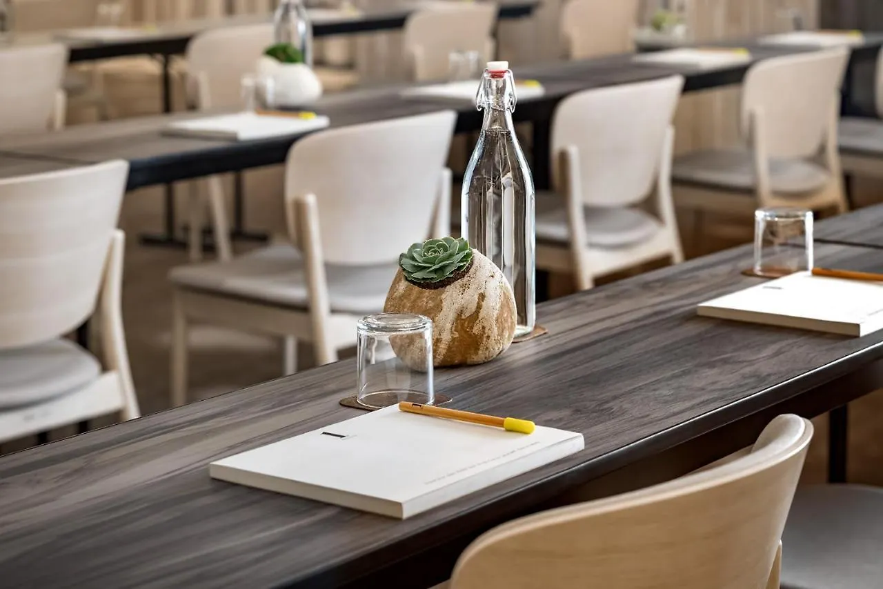1 Hotel טורונטו