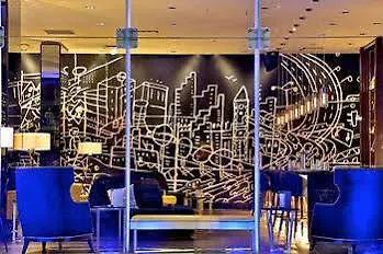1 Hotel טורונטו